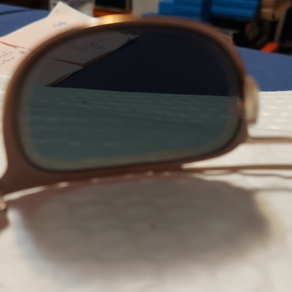 Armani Gold Metal Sunglasses w/ Case - Picture 7 of 12